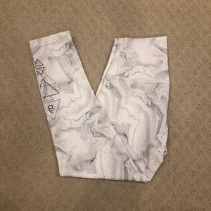 DYI + barre3 Marble Leggings